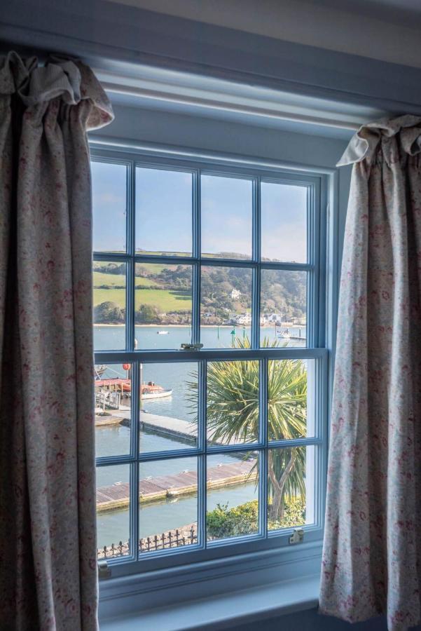 7 Victoria Quay Villa Salcombe Exterior photo